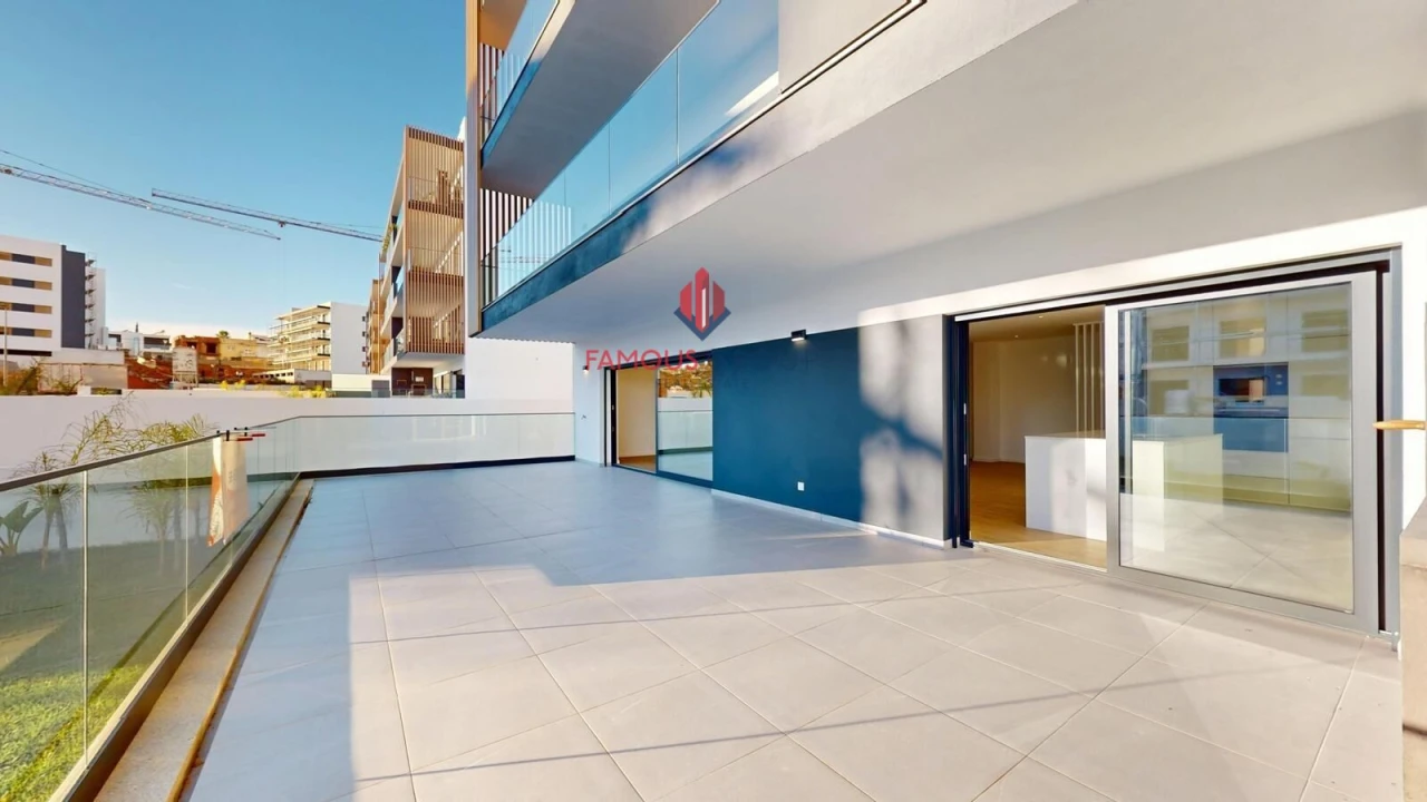 Apartamento T3 para Venda em Alvor Foto 3