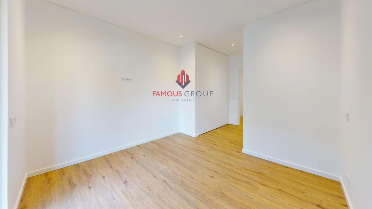 Apartamento T3 para Venda em Alvor Foto 41