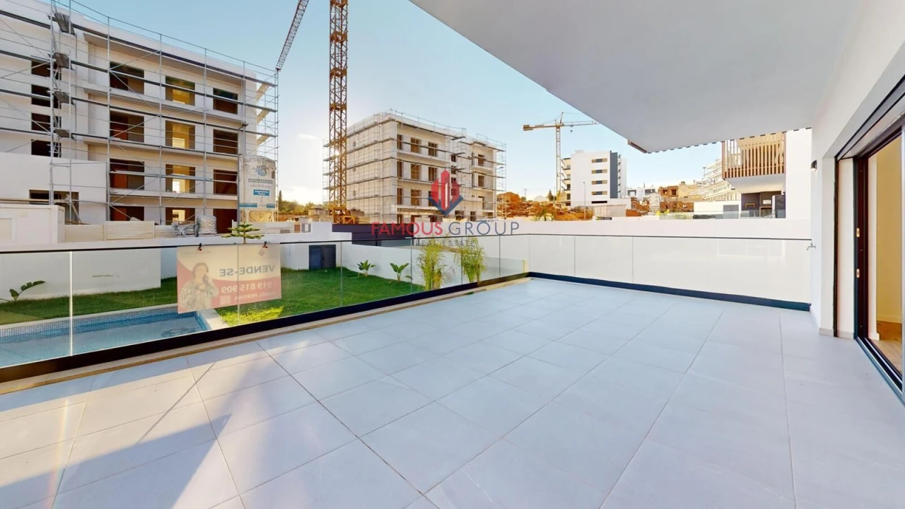 Apartamento T3 para Venda em Alvor Foto 5