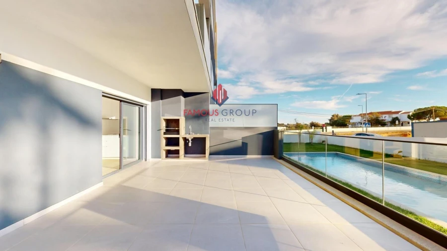 Apartamento T3 para Venda em Alvor Foto 2