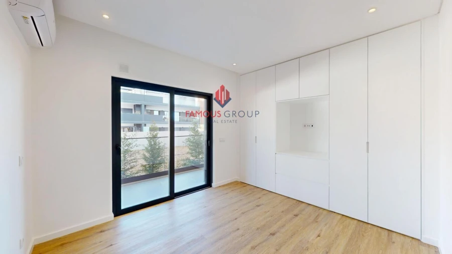 Apartamento T3 para Venda em Alvor Foto 28