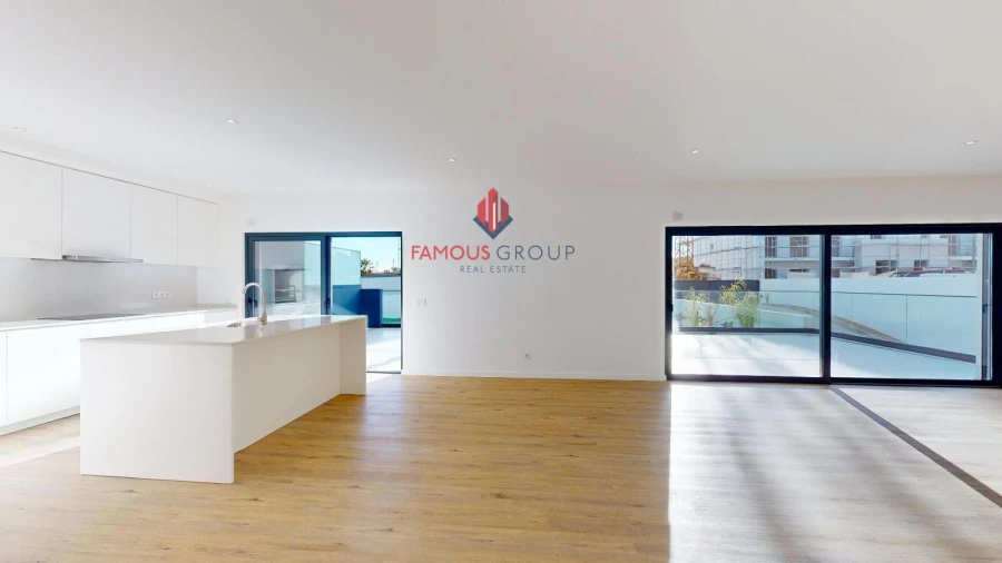 Apartamento T3 para Venda em Alvor Foto 6