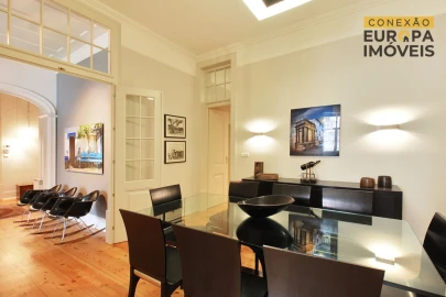 Apartamento T4 para Venda em Misericórdia