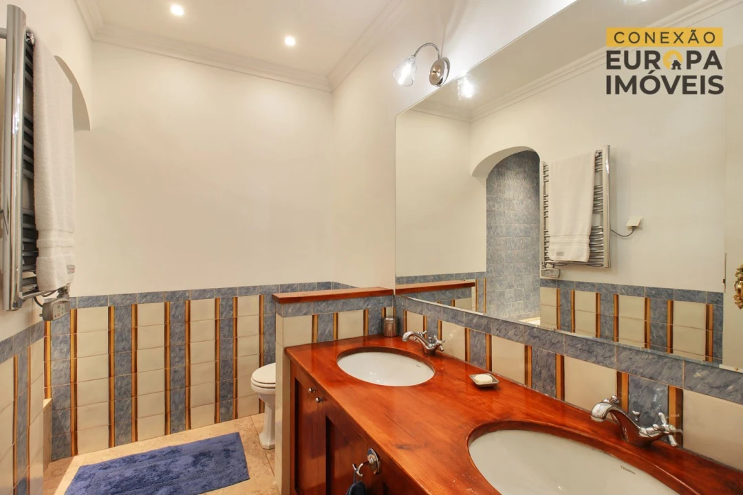 Apartamento T4 para Venda em Misericórdia Foto 18