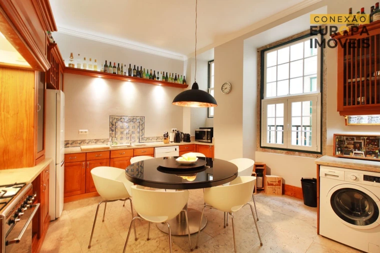 Apartamento T4 para Venda em Misericórdia Foto 14