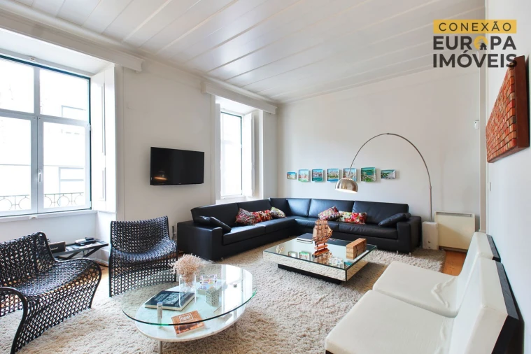 Apartamento T4 para Venda em Misericórdia Foto 2