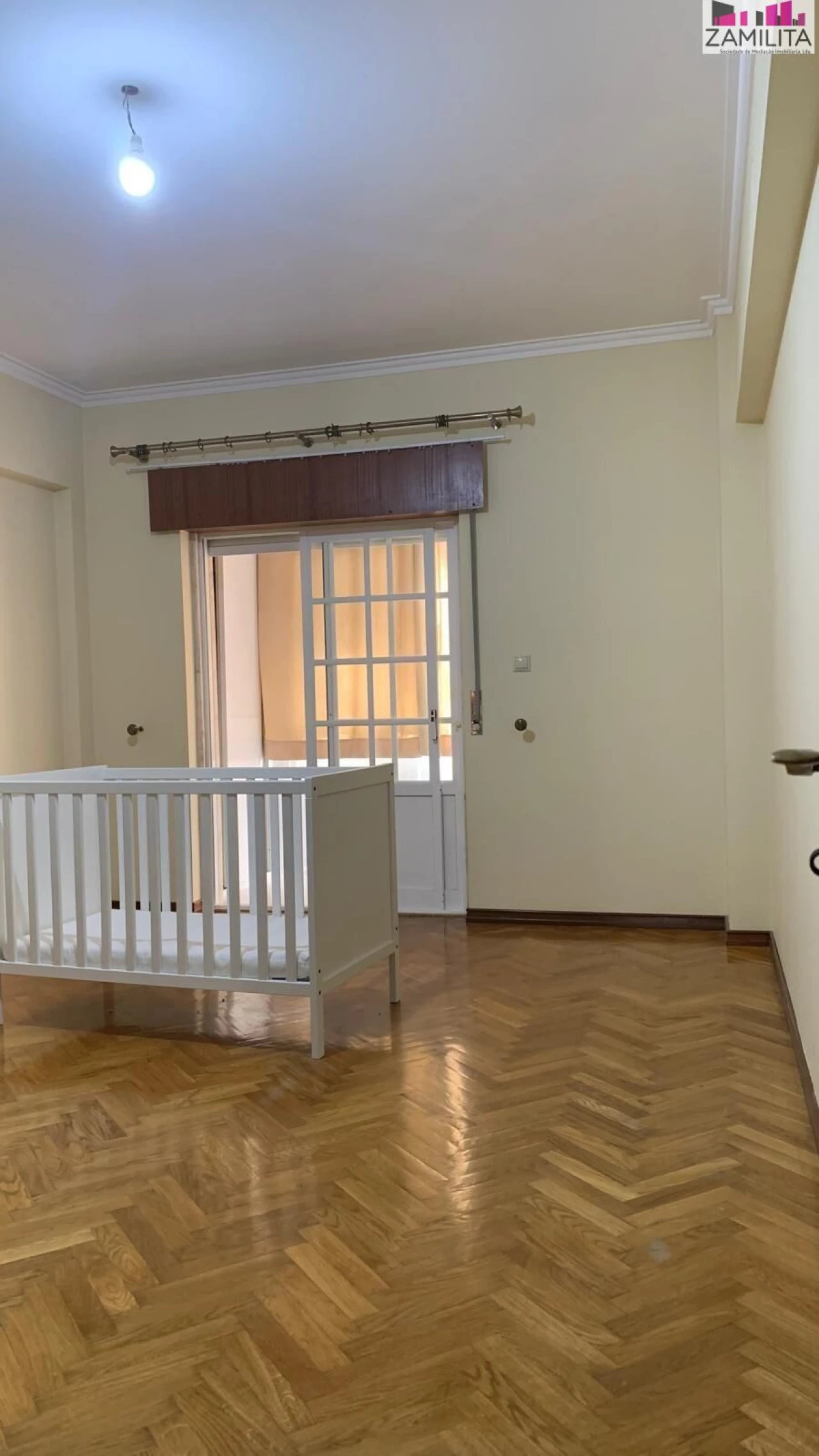 Apartamento T2 para Venda em Seixal Foto 14