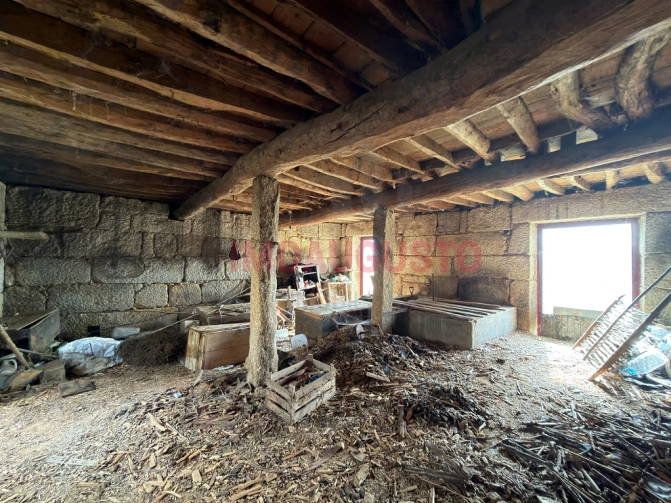 Moradia T3 para Venda em Tourais e Lajes Foto 21