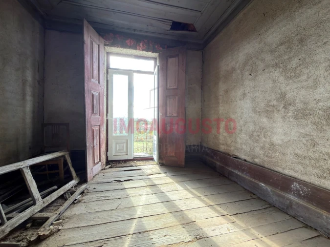 Moradia T3 para Venda em Tourais e Lajes Foto 12