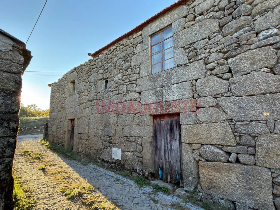 Moradia T2 para Venda em Santana da Azinha Foto 4