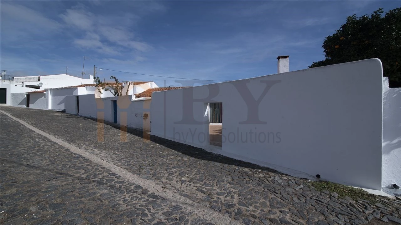 Moradia T2 para Venda em Cabeça Gorda Foto 16