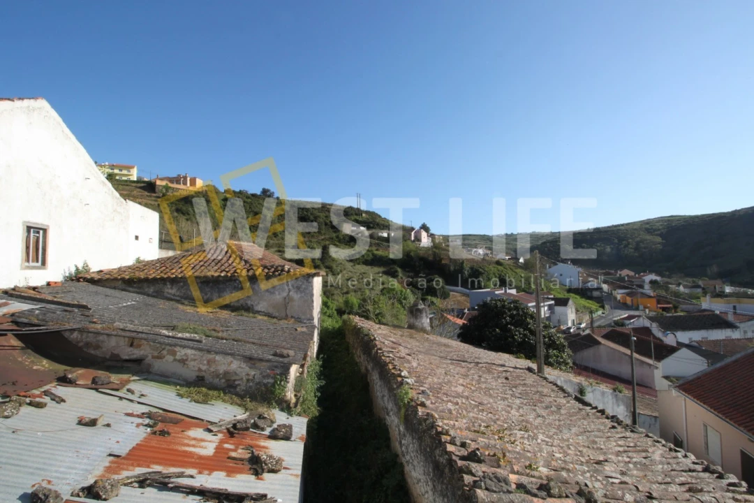Armazém para Venda em Igreja Nova e Cheleiros Foto 6
