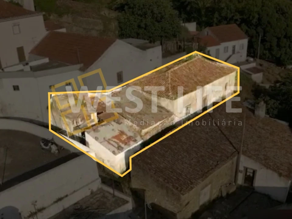 Armazém para Venda em Igreja Nova e Cheleiros Foto 1