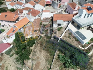 Armazém para Venda em Igreja Nova e Cheleiros