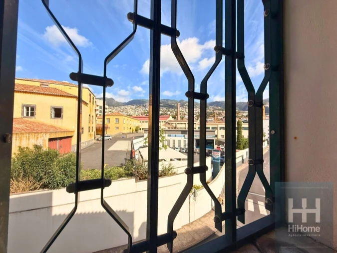Prédio para Venda em Funchal (São Pedro) Foto 16