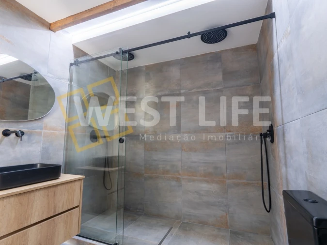 Moradia T1 para Venda em Silveira Foto 24