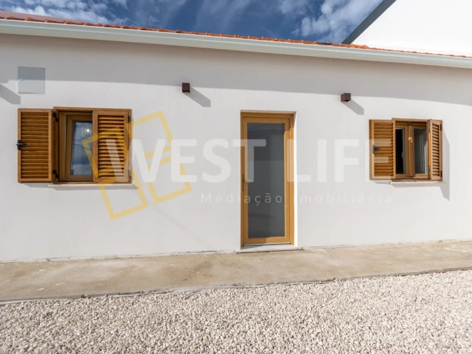 Moradia T1 para Venda em Silveira Foto 27