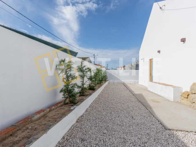 Moradia T1 para Venda em Silveira Foto 30