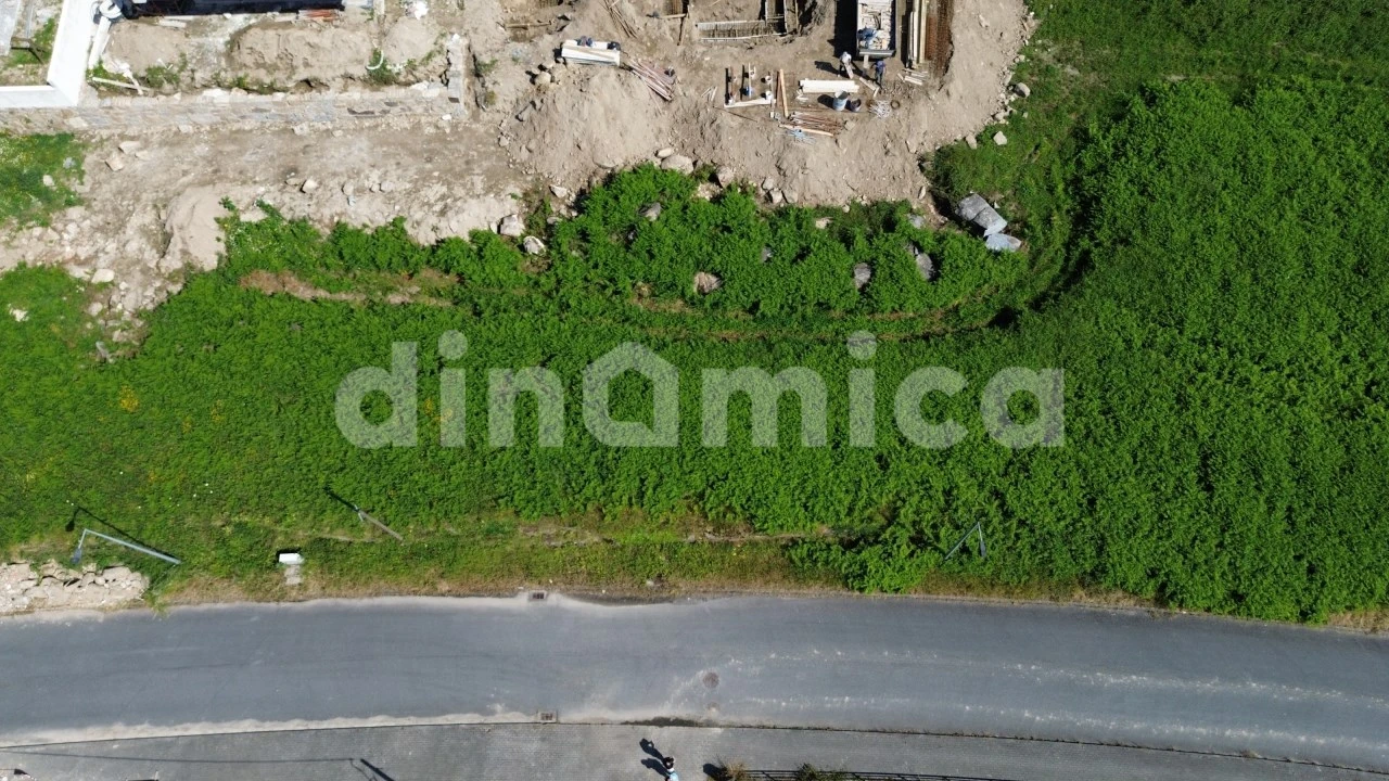 Terreno para Venda em Ruivães e Novais Foto 1