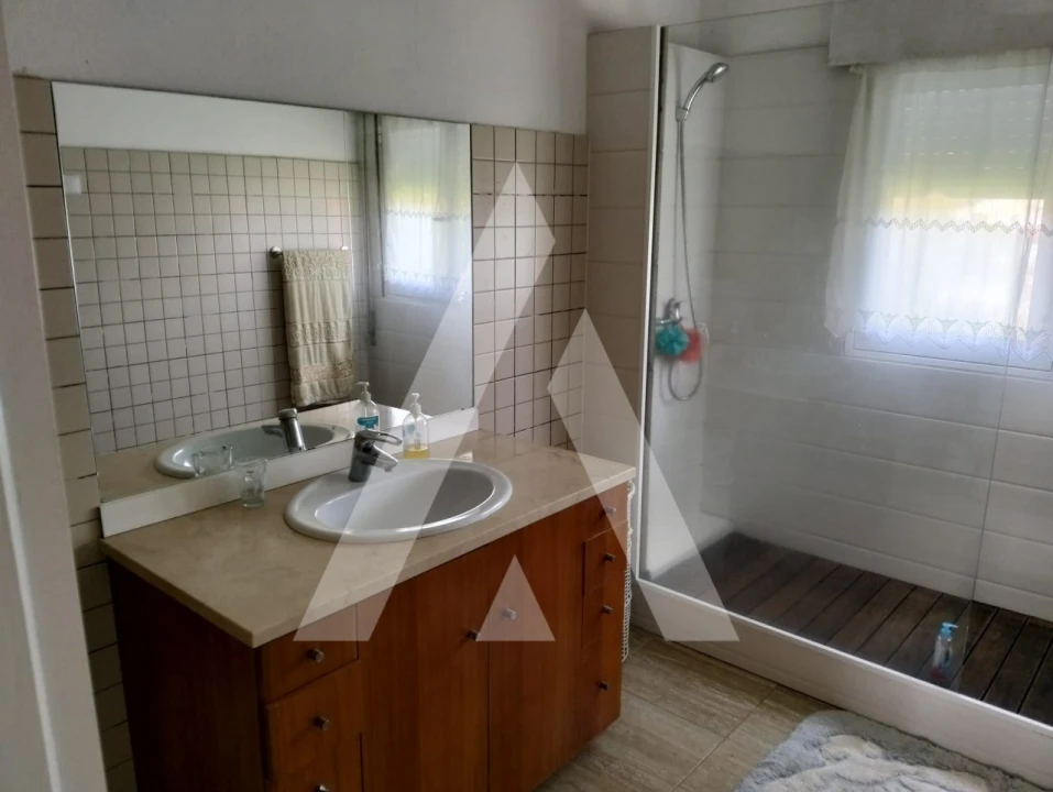 Moradia T3 para Venda em Refoios do Lima Foto 15