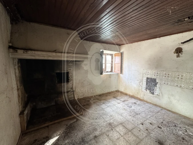 Moradia T3 para Venda em Areias e Pias Foto 2