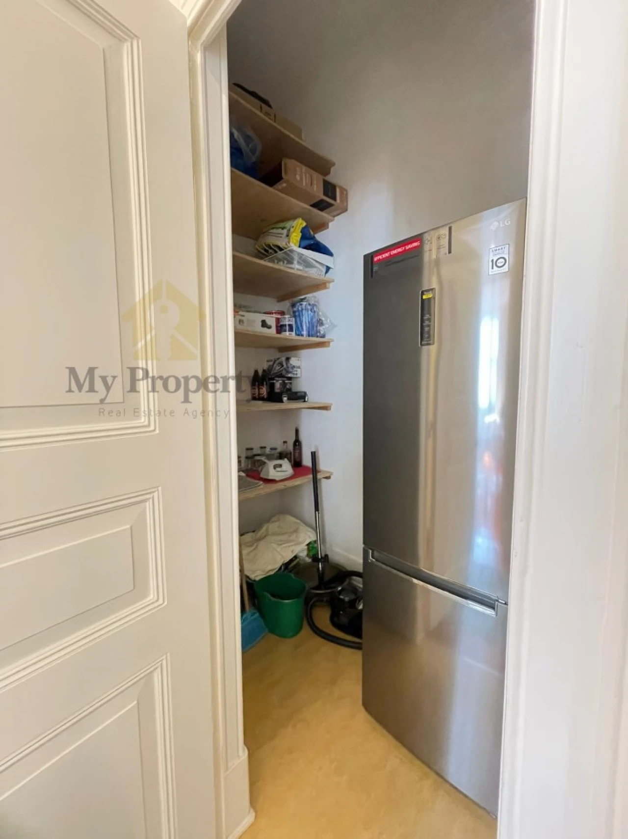 Apartamento T6 para Venda em Santo António Foto 14