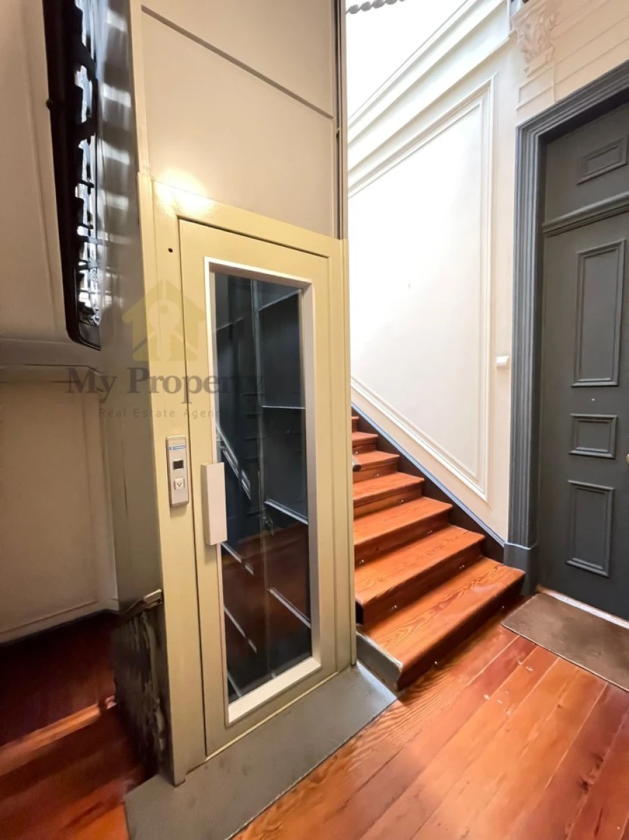 Apartamento T6 para Venda em Santo António Foto 19