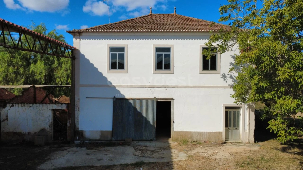 Quinta T3 para Venda em Torres Novas (Santa Maria, Salvador e Santiago) Foto 1
