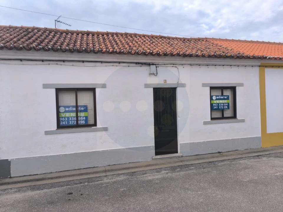 Moradia T2 para Venda em Pego Foto 1