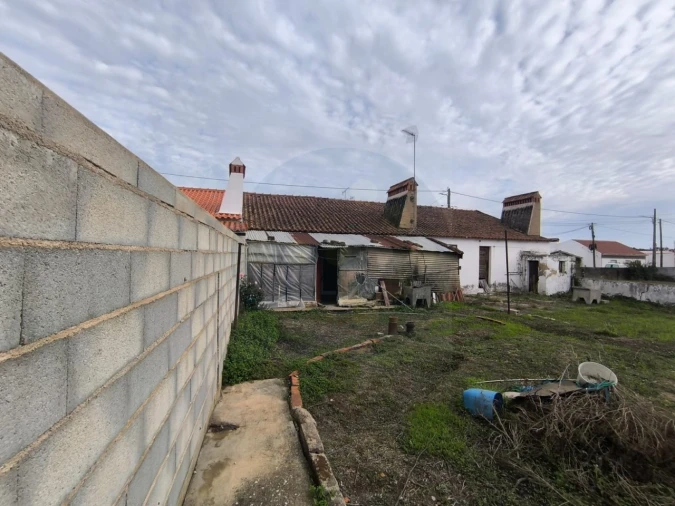 Moradia T2 para Venda em Pego Foto 13