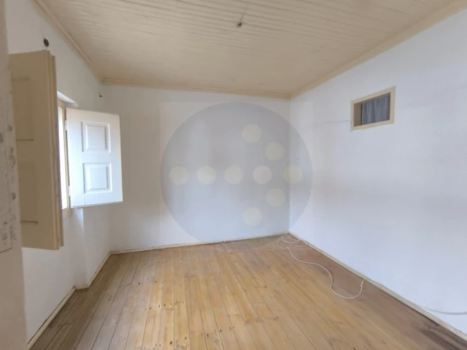 Moradia T2 para Venda em Pego Foto 3