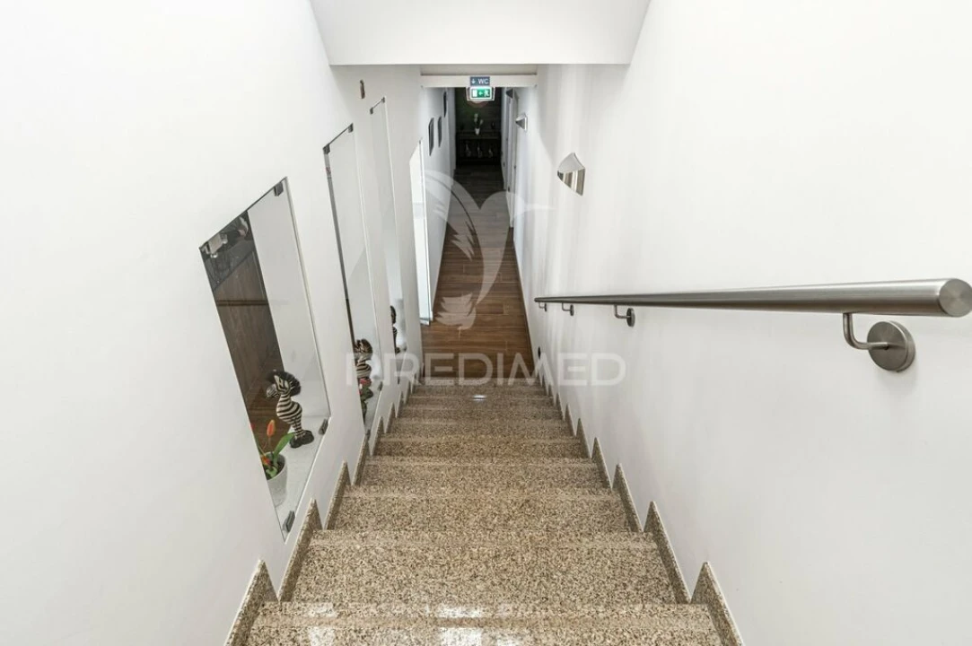 Moradia T3 para Venda em Quinchães Foto 20