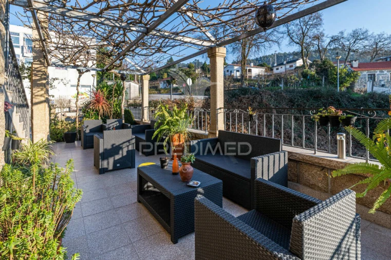 Moradia T3 para Venda em Quinchães Foto 12