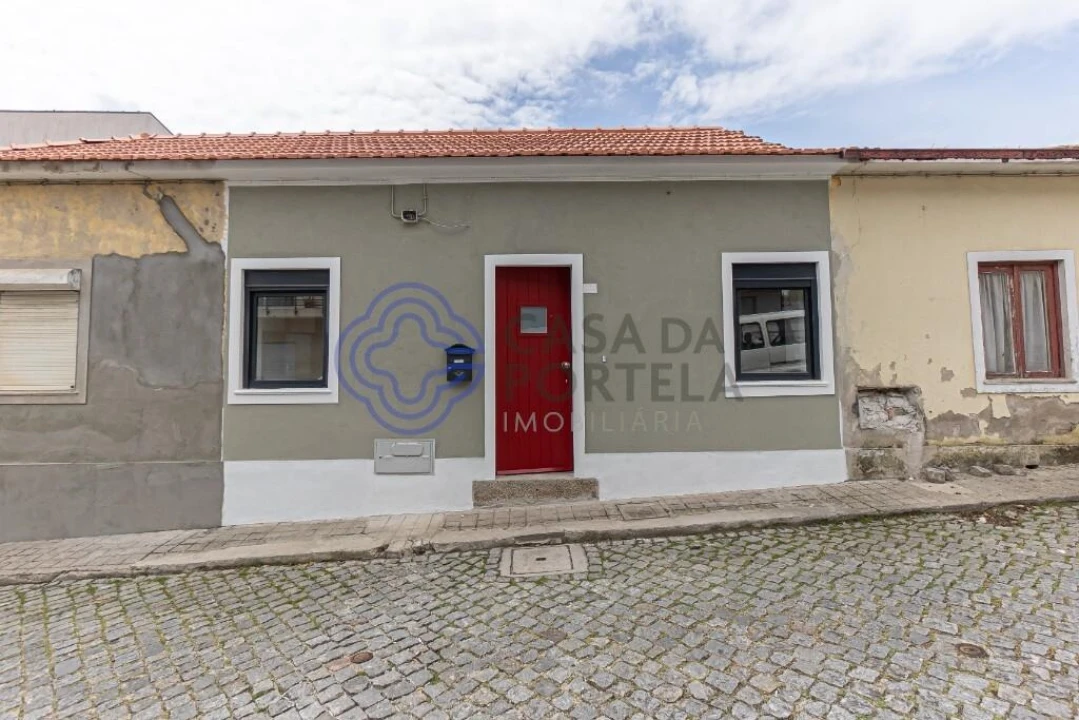 Moradia T1 para Venda em São Mamede de Infesta e Senhora da Hora Foto 6