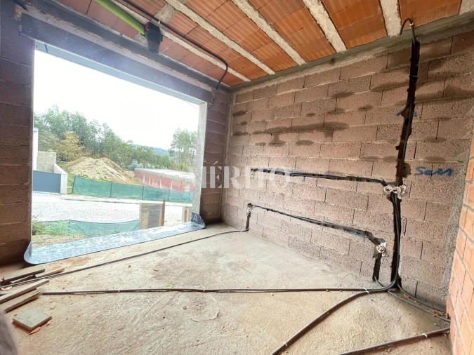 Moradia T3 para Venda em Rendufinho Foto 15