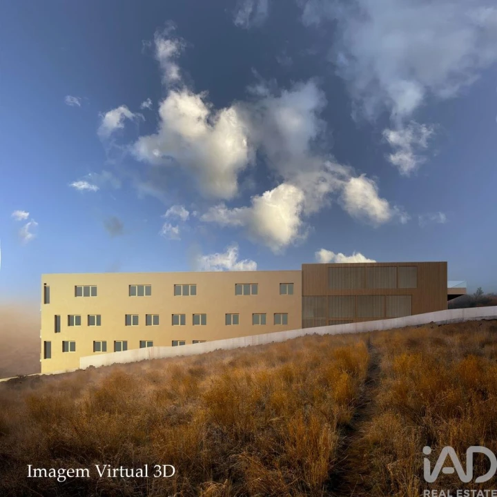 Prédio para Venda em Fermentelos Foto 5