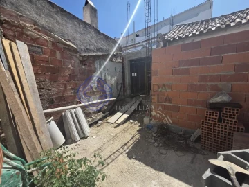 Moradia T4 para Venda em Gaeiras