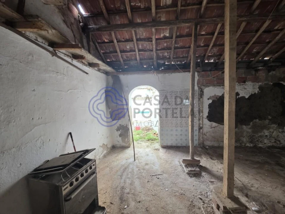 Moradia T4 para Venda em Gaeiras Foto 6