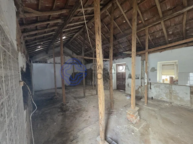 Moradia T4 para Venda em Gaeiras Foto 13