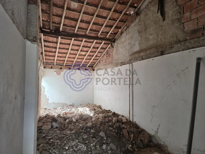 Moradia T4 para Venda em Gaeiras Foto 29