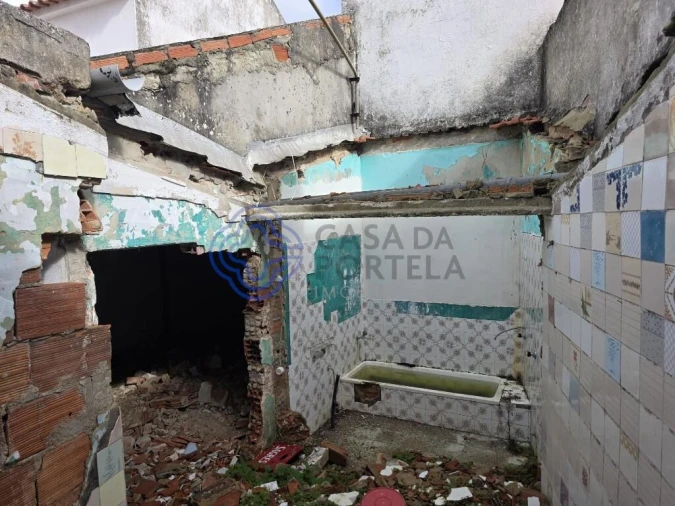 Moradia T4 para Venda em Gaeiras Foto 21