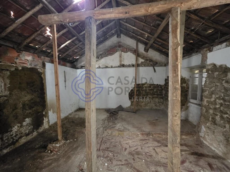 Moradia T4 para Venda em Gaeiras Foto 7