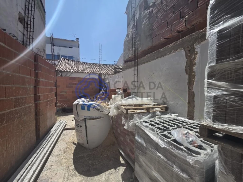 Moradia T4 para Venda em Gaeiras Foto 20