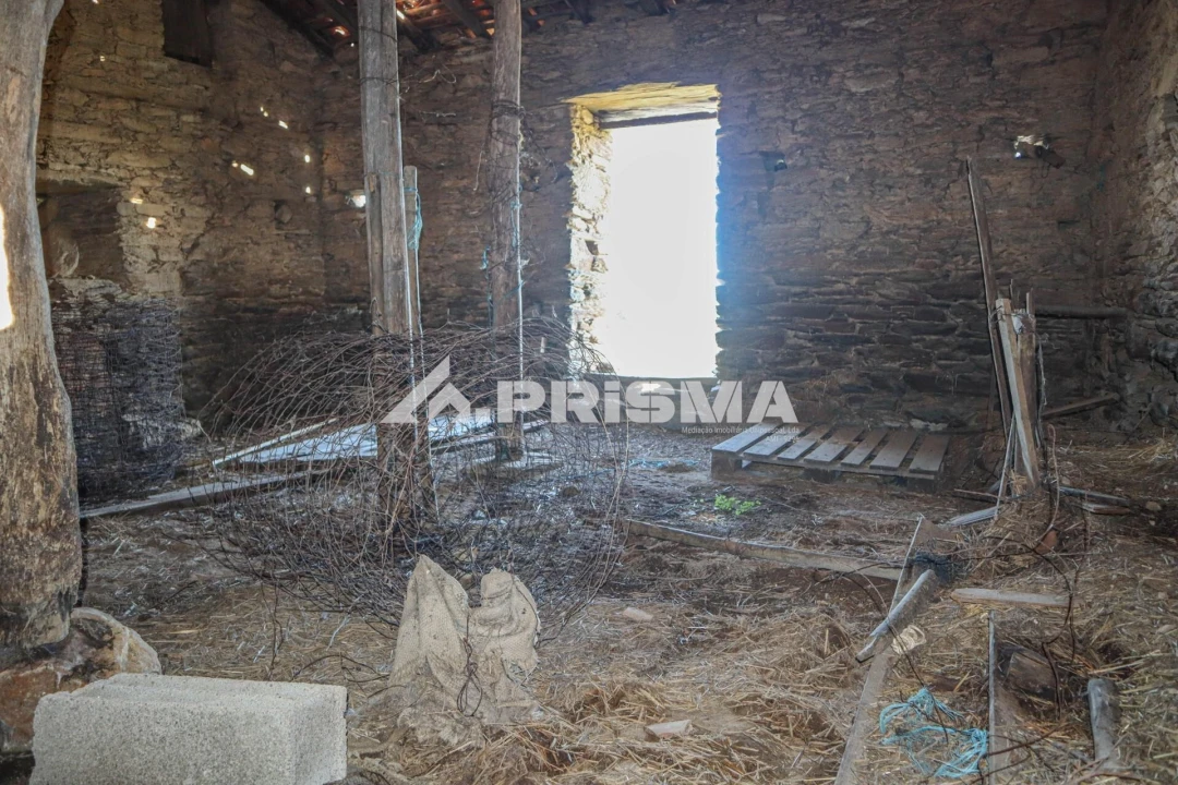 Quinta para Venda em Vila Velha de Rodão Foto 9