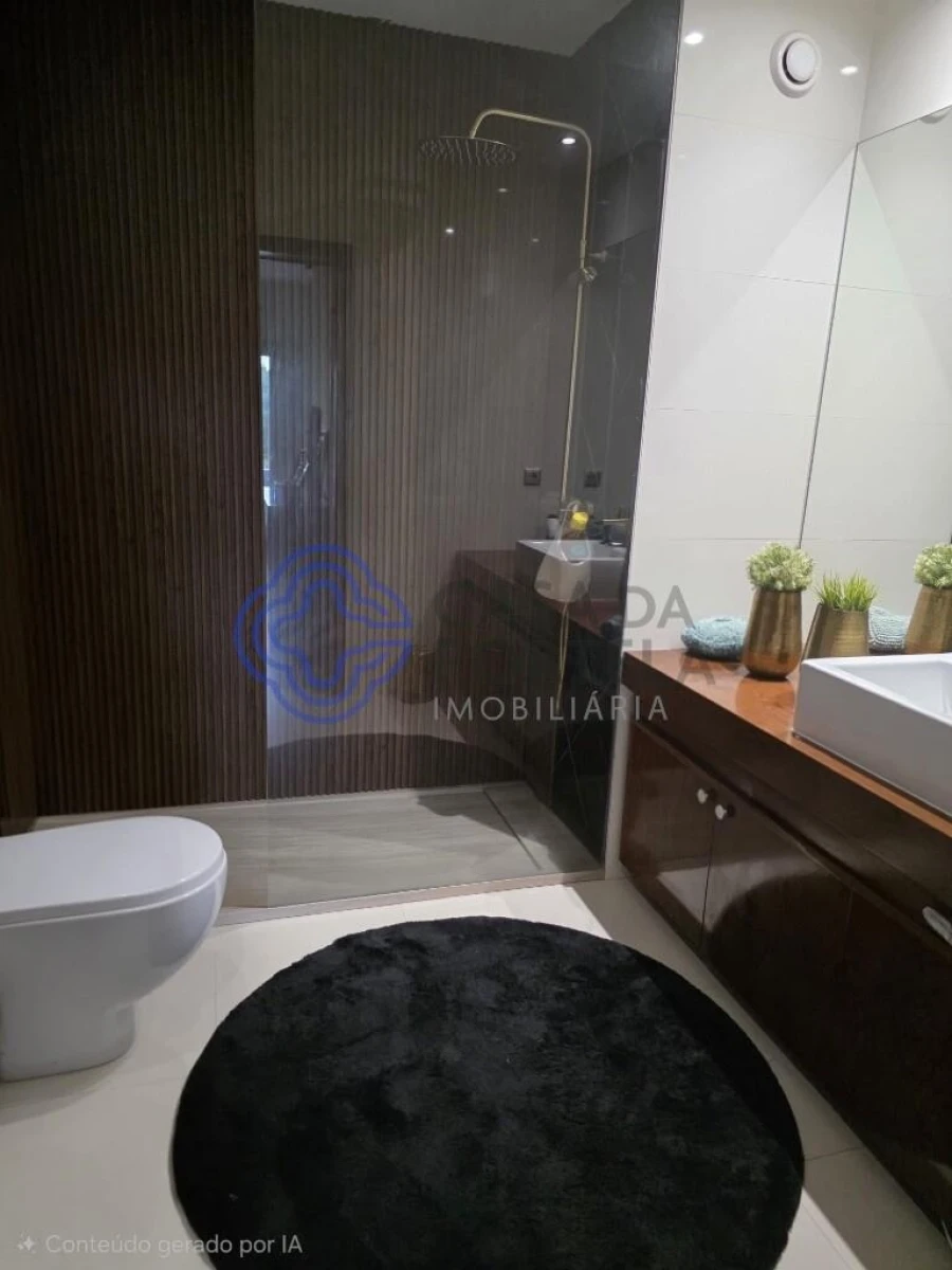 Moradia T4 para Venda em Castêlo da Maia Foto 15