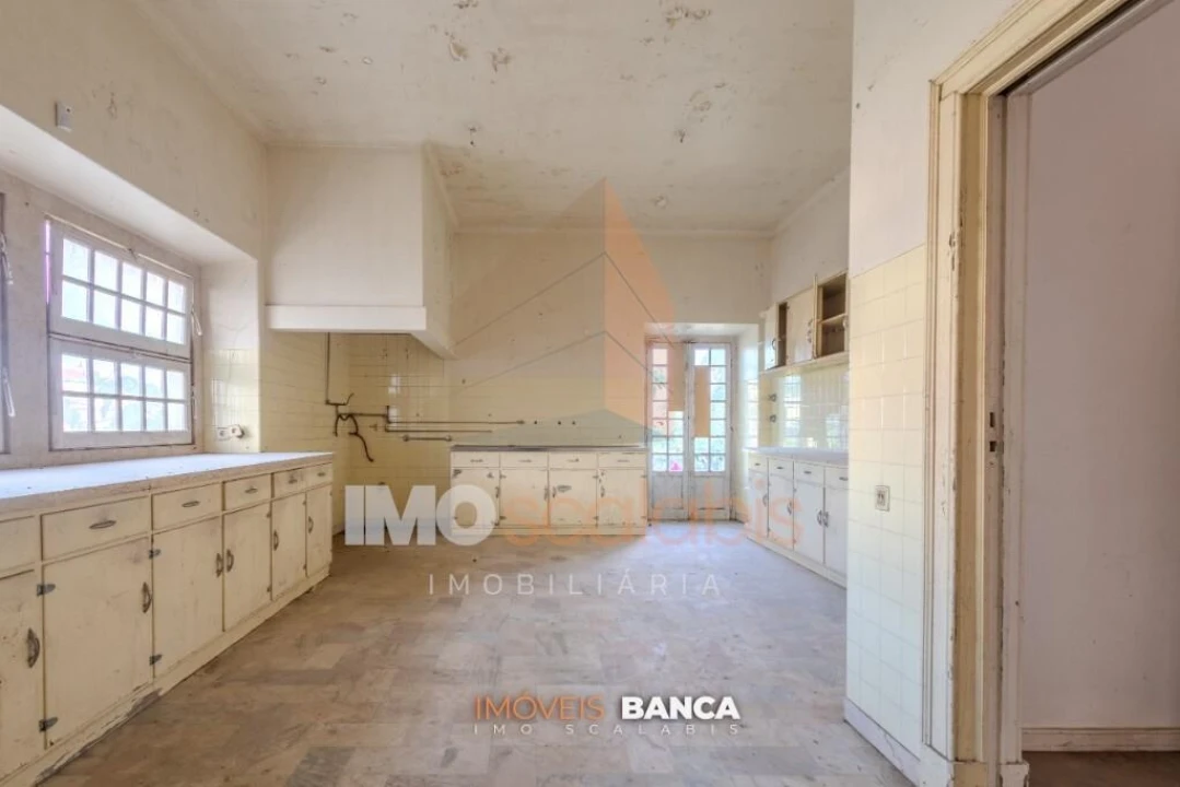 Moradia T5 para Venda em Almeirim Foto 52