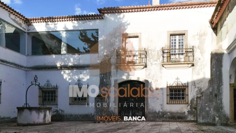 Moradia T5 para Venda em Almeirim Foto 15