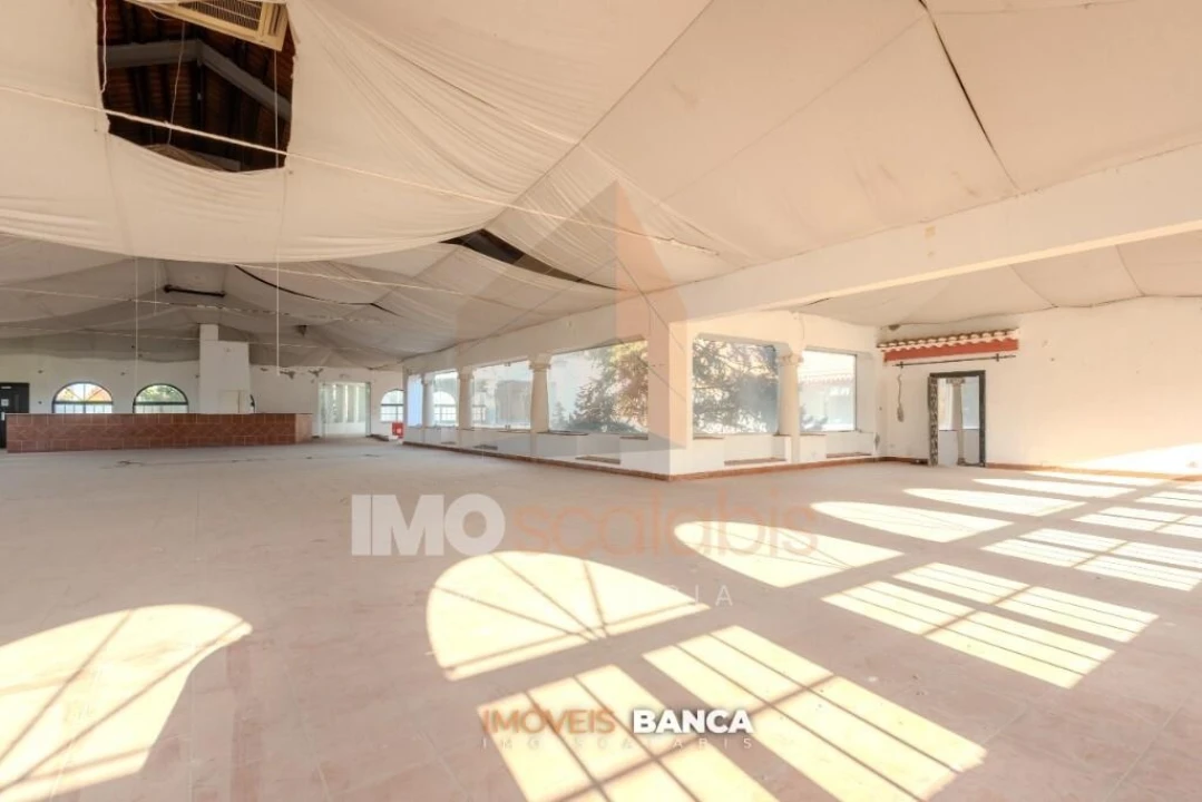 Moradia T5 para Venda em Almeirim Foto 49