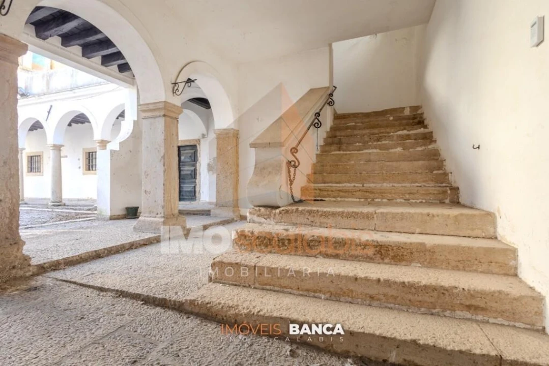 Moradia T5 para Venda em Almeirim Foto 24