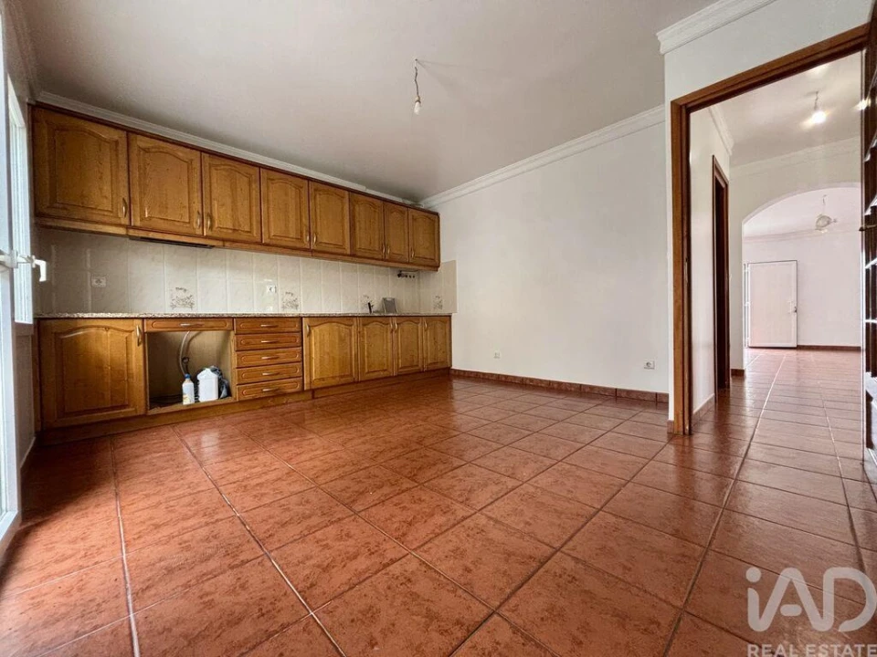 Moradia T5 para Venda em Vila Nova de Anha Foto 16